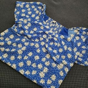 Skies are Blue Floral Top